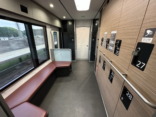 大阪・名古屋。近鉄『ひのとり』プレミアムシートの旅。