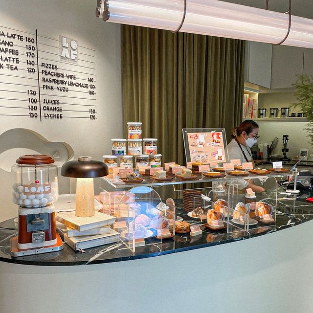คาเฟ่สุดชิค ณ พัทยากลาง - Loaf