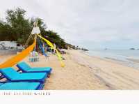 นั่งมองทะเล ที่คาเฟ่ริมหาดทรายน้อย หัวหิน
