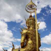 วัดพระธาตุดอยสะเก็ด วิวหมื่นล้าน