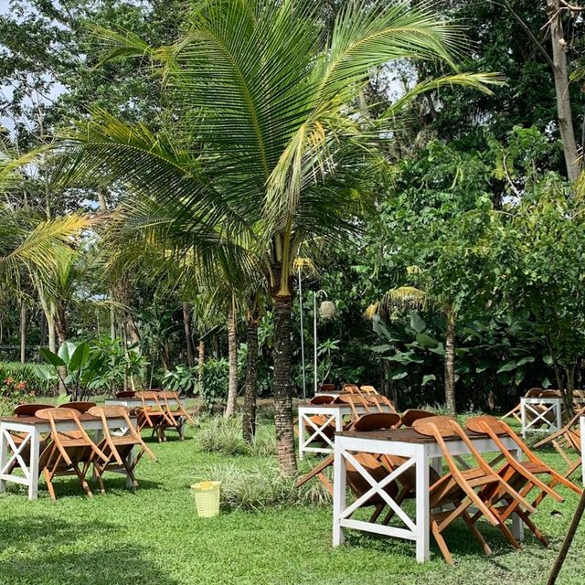 PADIKU Eatery & Coffee