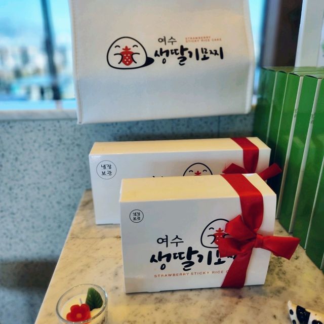 여수해상케이블카를 타고 동백꽃 가득한 카페보니또로 ☕️ 