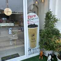 Manoi ร้านชานมไข่มุกมาโนอิ