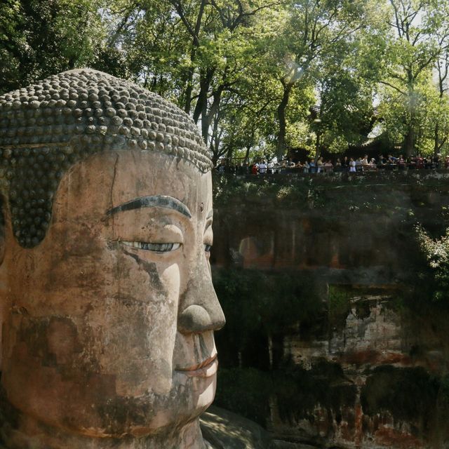 Leshan + GIANT BUDDHA + 71 meters tall!