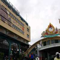 รับลม คาเฟ่ แอนด์ บาร์ สมุทรสาคร