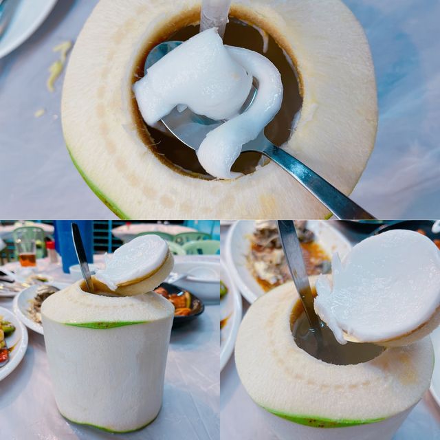 難得今日放假，一於就約埋朋友仔去西貢行下RELAX下~入得黎西貢又點少得歎返個海鮮餐~ 一於就揸車去埋布袋澳呢間「海鮮島墨魚刺身專門店」享受下漁村風味既海鮮餐先!
