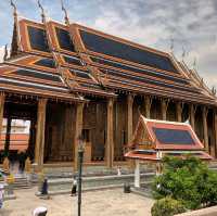 เที่ยววัดพระแก้ว วัดไทยสวยมาก