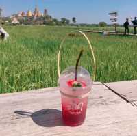 มีนา Cafe'