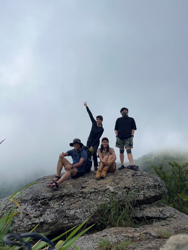 เหยียบเมฆ เดินทะลุหมอก ที่เขาหลวงสุโขทัย