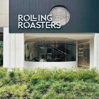 Rolling Roasters：美味咖啡和蛋糕，絕對值得一試！