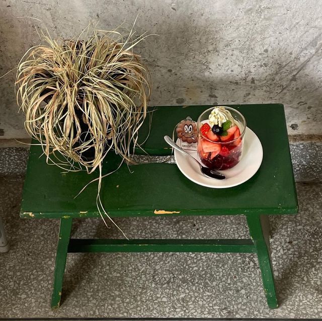 Dayoffday：舒適愉悅的咖啡店，咖啡和甜點美味