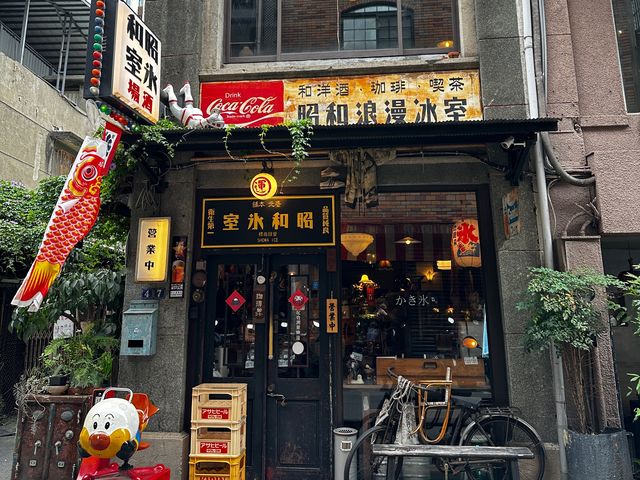 臺北大安區懷舊復古咖啡店，口碑極佳