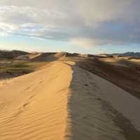 The golden endless sands of Gobi Desert 