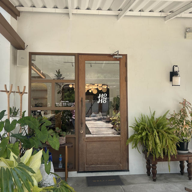 Hohiho Restaurant & Cafe Phuket