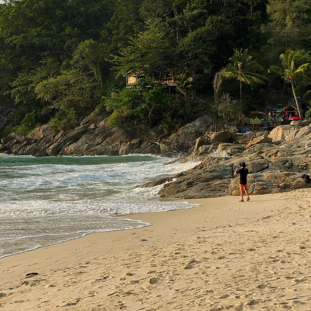 ชายหาดภูเก็ต