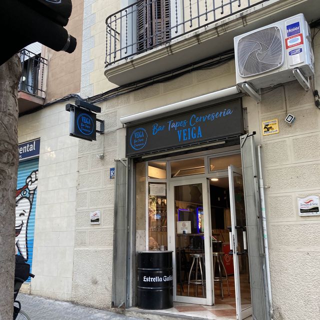 スペイン
