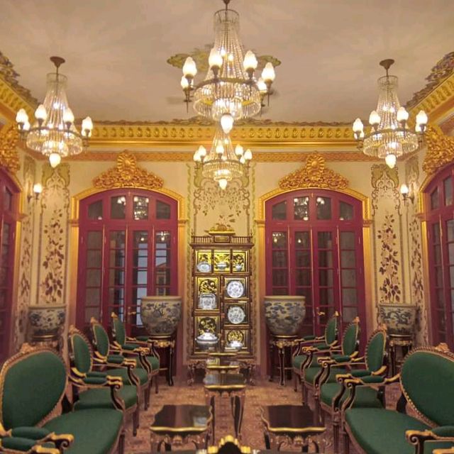 พระราชวังต้องห้ามเมืองเว้