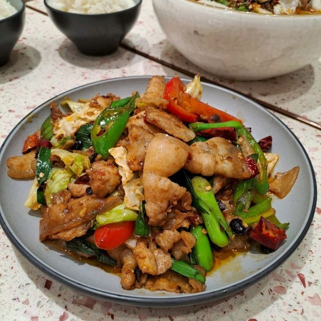 美味酸菜魚川菜小炒