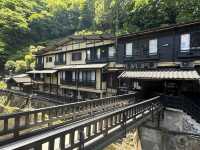 黒川温泉の中心地は、まるでタイムスリップしたかのよう！