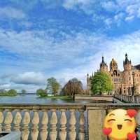 Let's walk around the city of Schwerin, Germany!