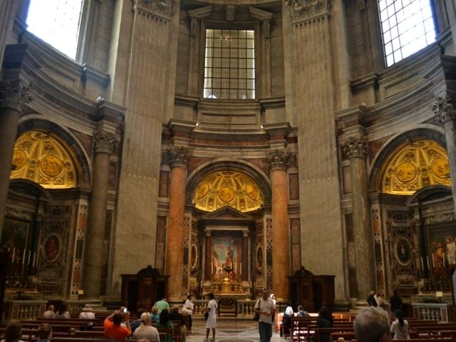 The symbol of the Holy See, Saint Peter's Square and Basilica