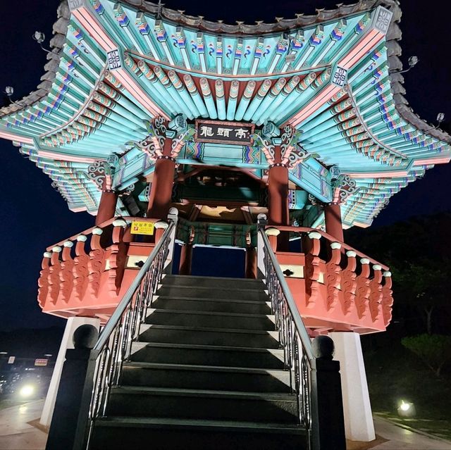 대한민국의 하롱베이~산과 물, 대나무숲, 바람, 야경, 와인동굴