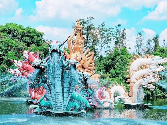 Visit Mueang Boran