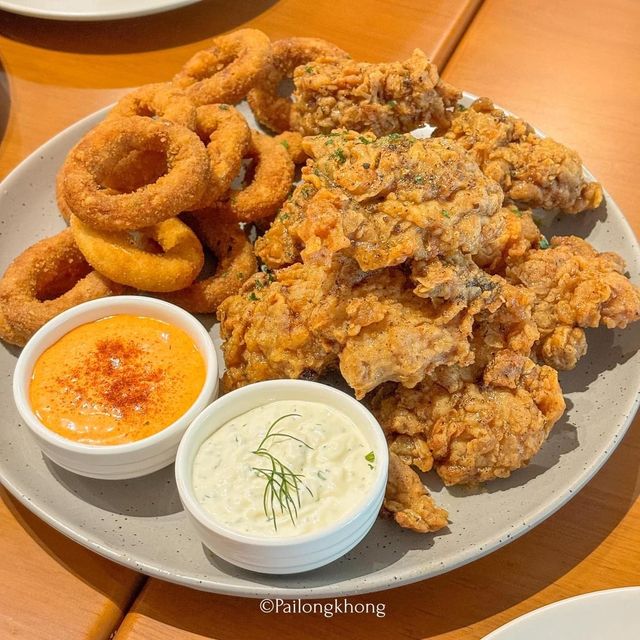 Sandy’s ร้านไก่ทอดเปิดใหม่สาทร