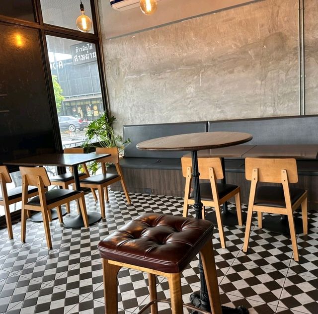 Touch Coffee & Bar