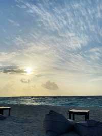 Beautiful sunset across the Indian Ocean Sea 🌅🌅