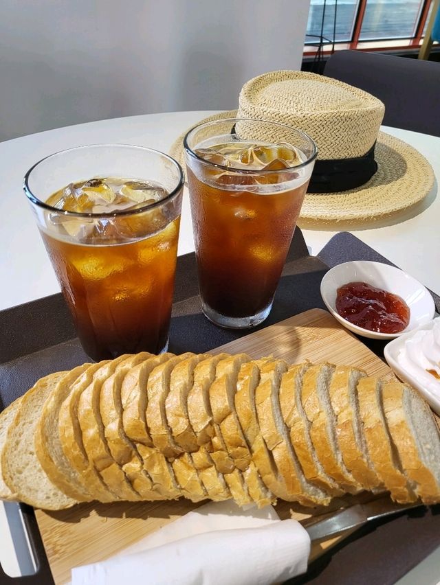 힙하고 감성적인 담양카페 박스커피
