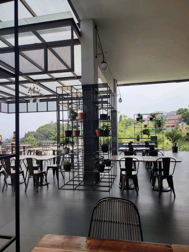 Lunch with views