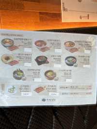 【韓国・弘大】おひとり様でも入りやすいカルビ付き冷麺のお店
