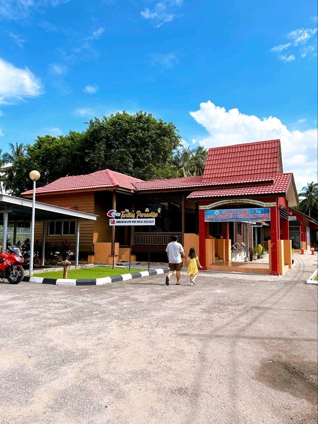 Visiting the Turtle Conservation Centre in Melaka