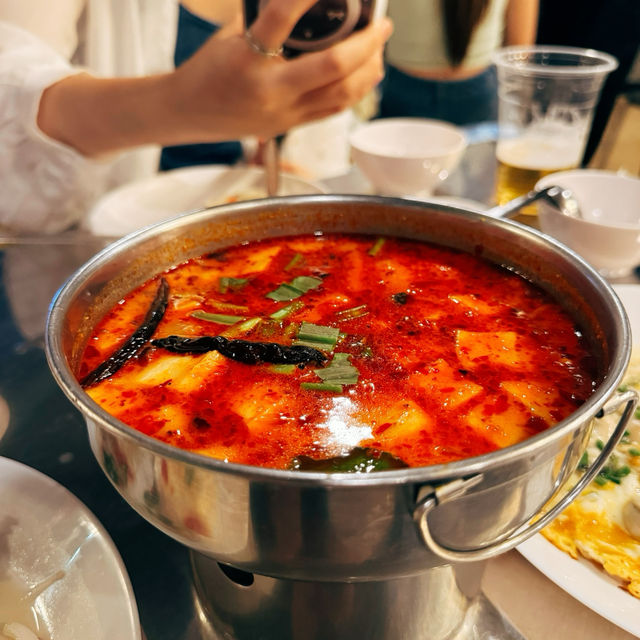 朱拉隆功美食街必吃海鮮菜之一🍽️