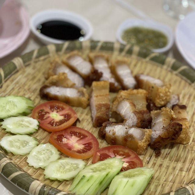ครัวกุ้งหวาน หลังเซ็นทรัลรามอินทรา อร่อยดี รสเด็ด
