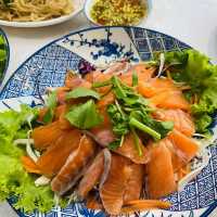 เพลิน Cafe & Restaurant