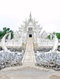 ร่องขุ่น 🙏🏼 พุทธศิลป์เมืองเชียงราย
