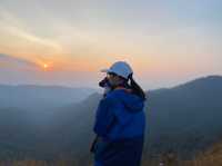 ทุ่งหญ้าสีทอง อุทยาแห่งชาติขุนแจ🏔️🍃