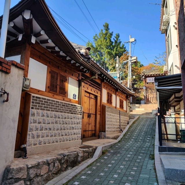 具有首爾原居民特色的北村韓屋村