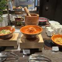 板橋  新板希爾頓MarketFlavor悅市集