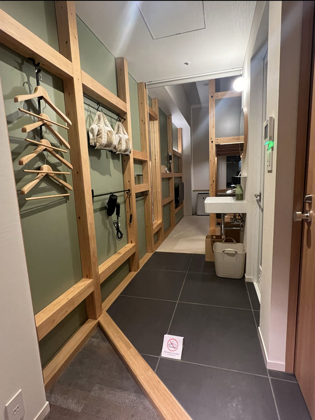 東京酒店推介👍🏻 上下舖嘅設計 將空間以最實用展現 