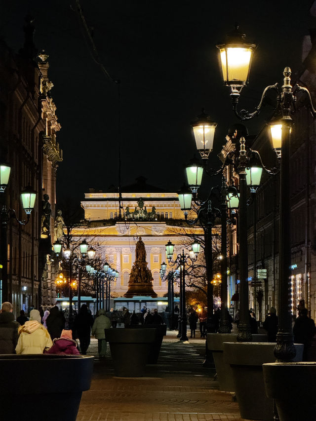 Mysterious Saint Petersburg at night