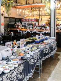 Farm House Hotel โรงแรมน่าพักกลางเมืองระนอง