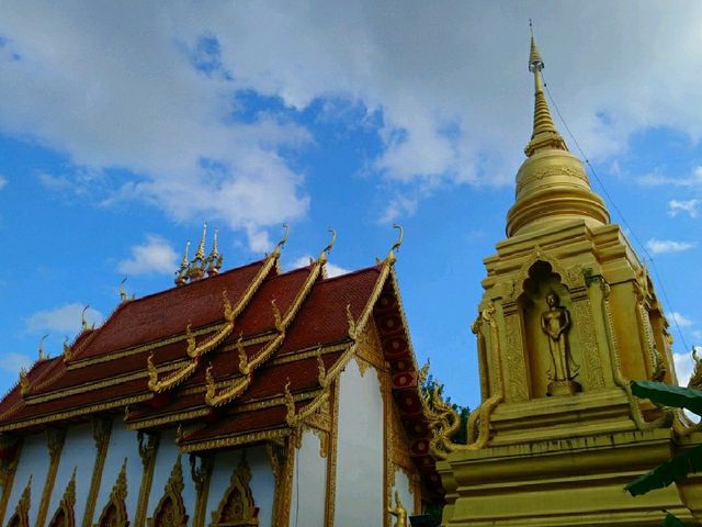 วัดมุงเมือง..วัดที่รอดจากถูกทำลาย