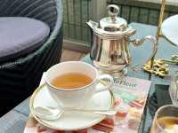 Afternoon tea in collaboration with Pierre Hermé