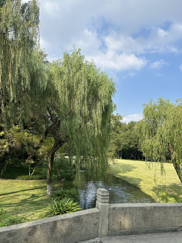 ทะเลสาบซีหู Xihu West Lake 西湖 🌿