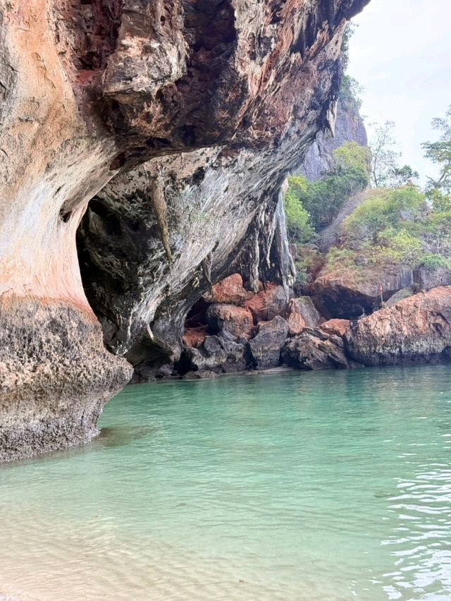 หาดไร่เลย์ จ.กระบี่