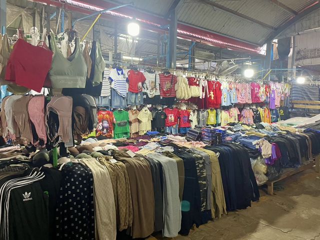 Pakse New Market : Champasak