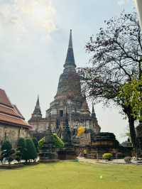 วัดใหญ่ชัยมงคล สถานที่ศักดิ์สิทธิ์ที่ต้องมา